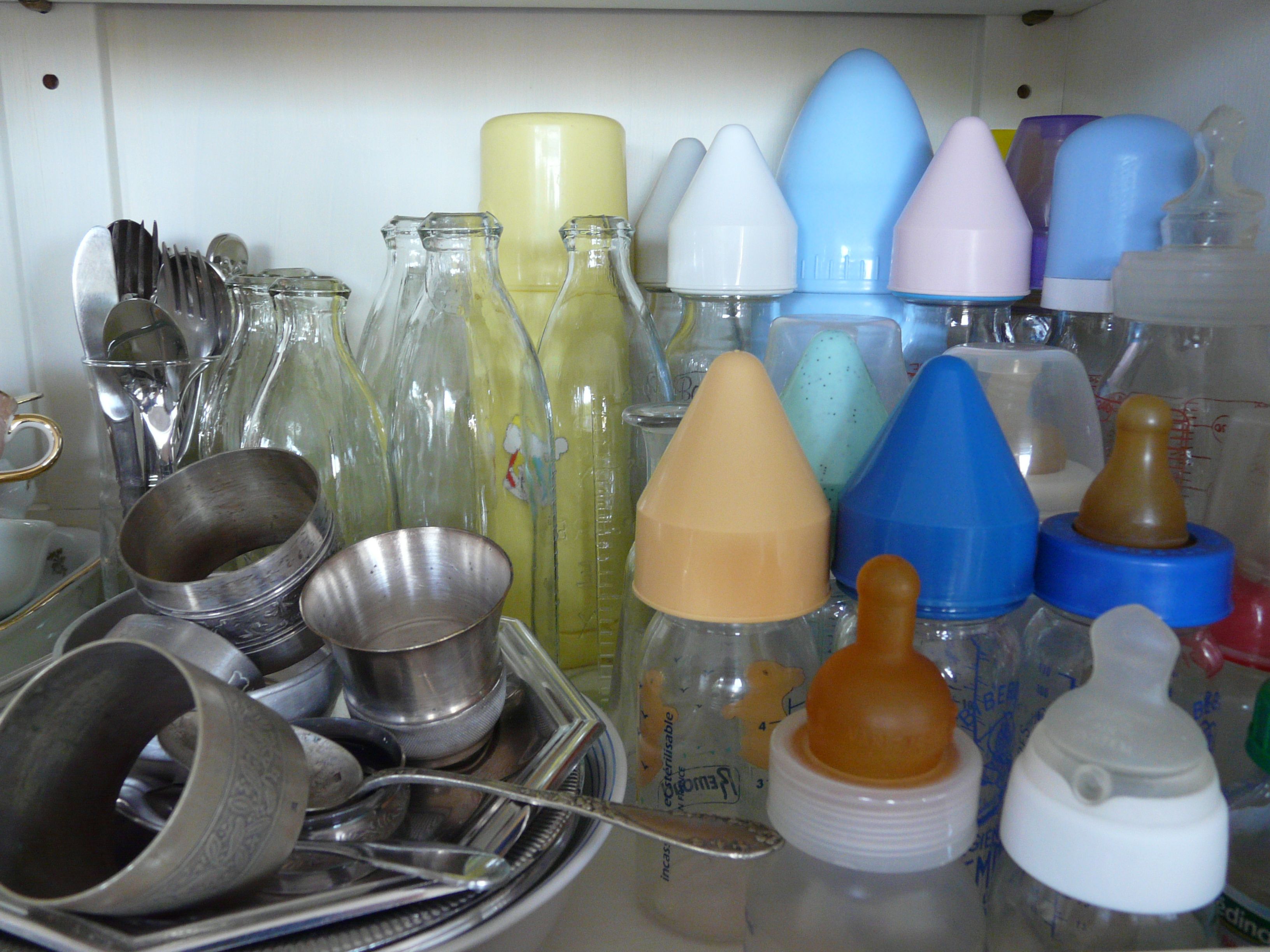 Biberon-en-verre-ou-plastique