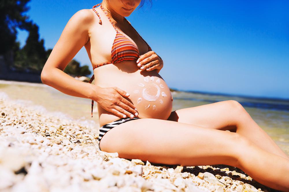 peut-on-bronzer-enceinte